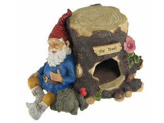 Polyresin Gnome Toad House